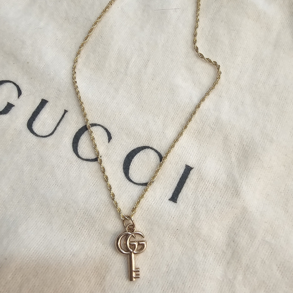 Gold-Tone Chain With Upcyled Gold-Toned GG Key